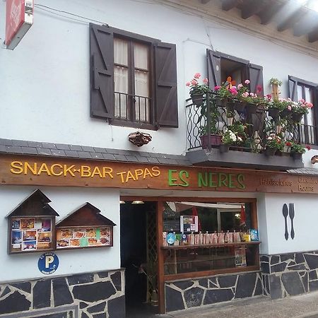 Casa Es Neres Hotel Лес Екстериор снимка