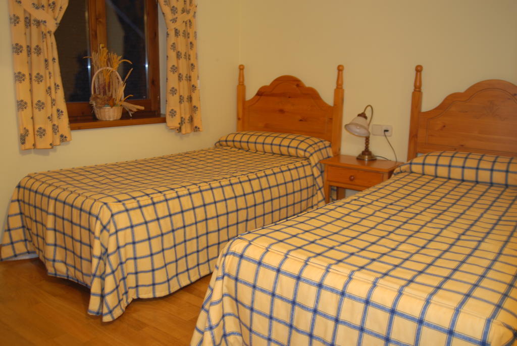 Casa Es Neres Hotel Лес Стая снимка