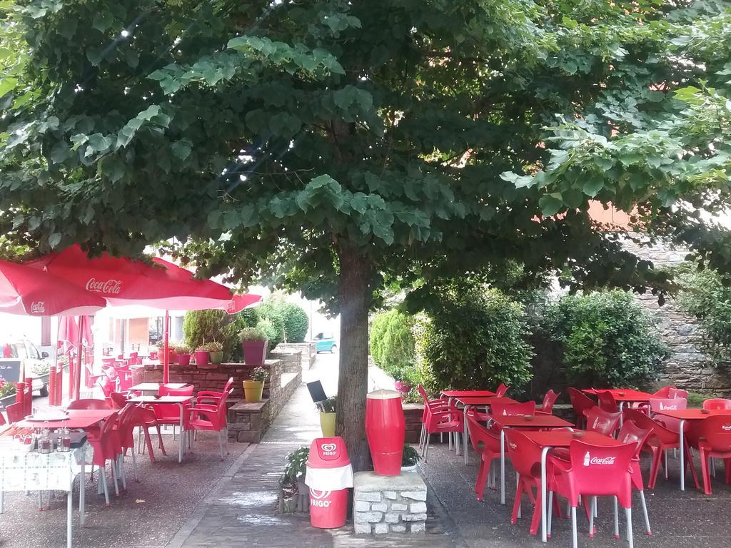 Casa Es Neres Hotel Лес Екстериор снимка